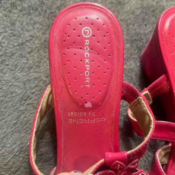Rockport adiprene 7 hot pink floral, stray, sandals, wedge, heel, shiny leather - Picture 3 of 7